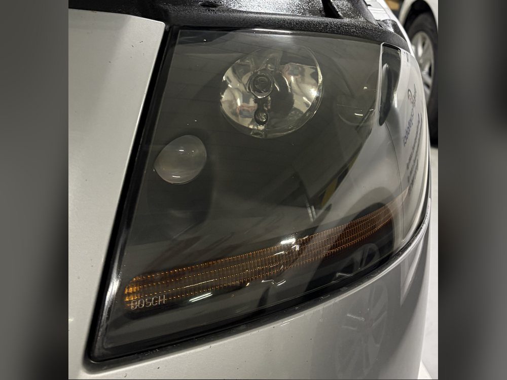 Audi TT lewa lampa — po regeneracji