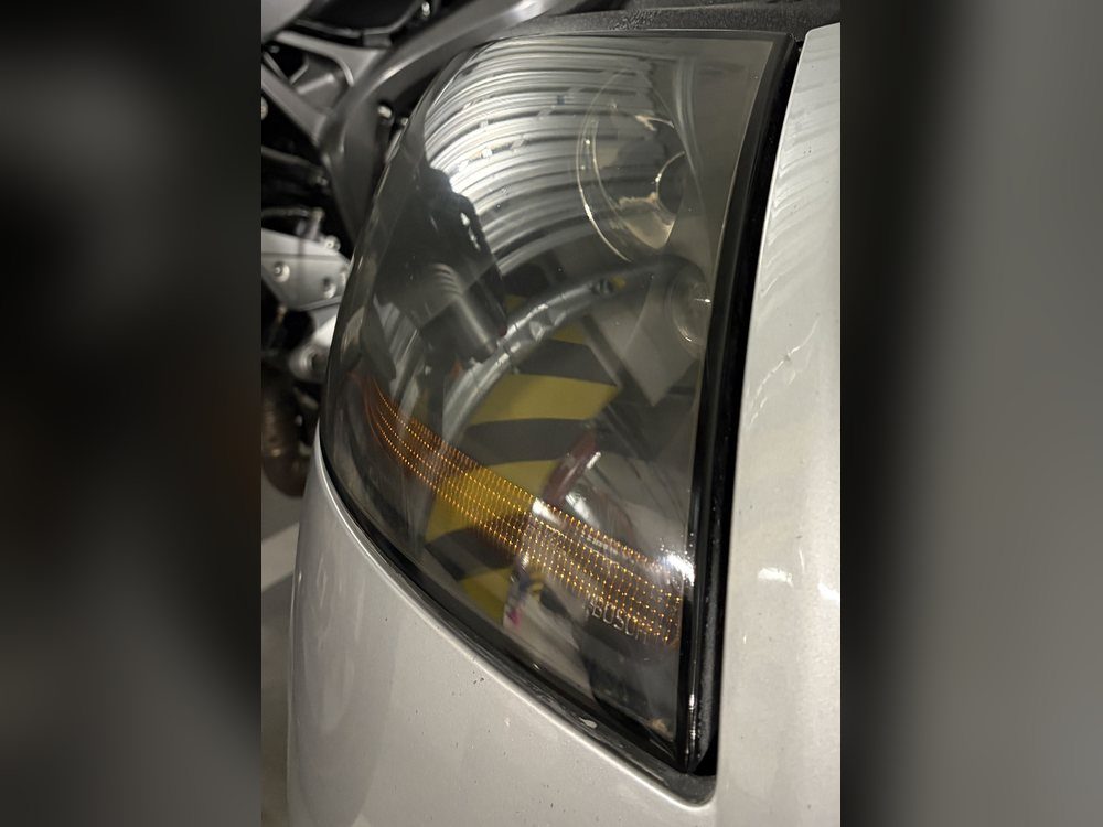 Audi TT prawa lampa — po regeneracji